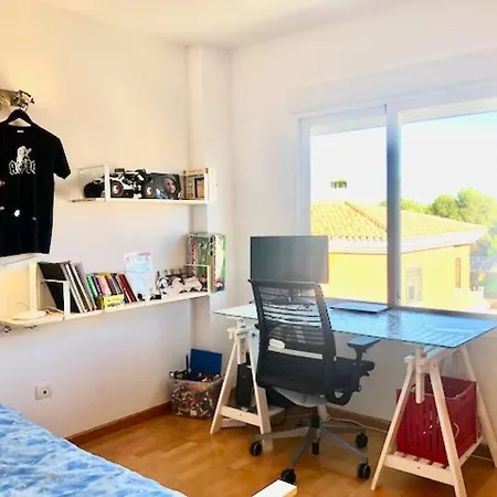 Townhouse, Private Pool Garden And Sea Views * Torremolinos