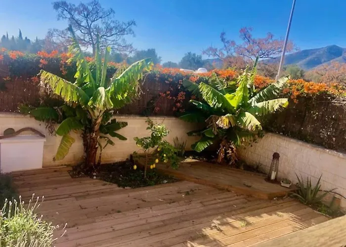 Holiday home Townhouse, Private Pool Garden And Sea Views Torremolinos