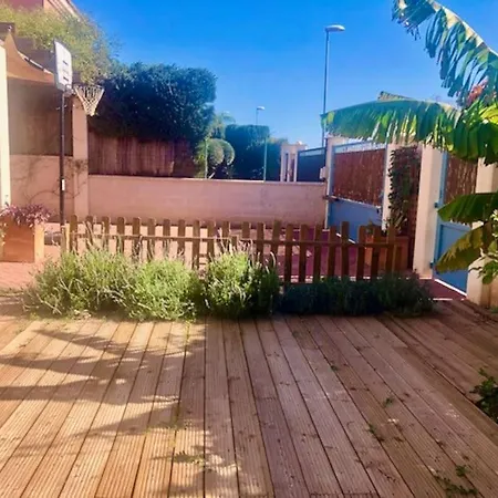 Townhouse, Private Pool Garden And Sea Views 度假居 托雷莫利诺斯